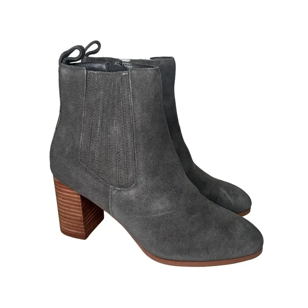 Violet & Red Grey Suede Heeled Booties 8.5